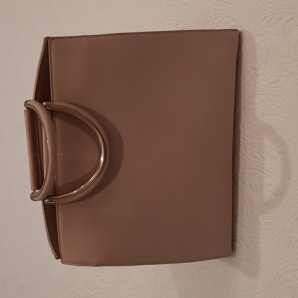 Salmon colored purse, very good condition